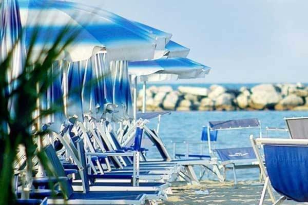Hotel Esperia Cesenatico 3*
